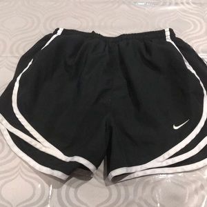 Nike running shorts women XS